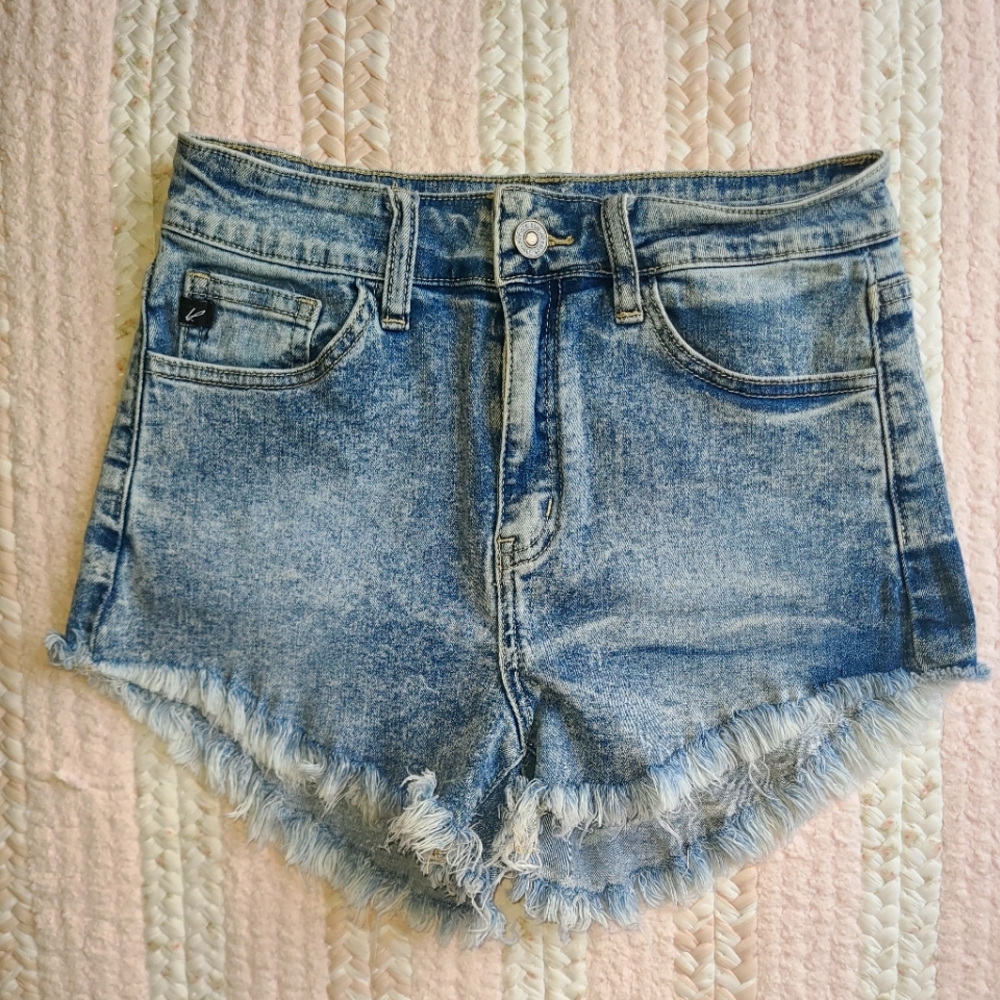Kancan Women's Acid Wash Cheeky Cutoff Frayed Denim Shorts Size 27 7 Boho Hippie